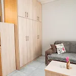 Apartment Feel Greek Hospitality #θ024